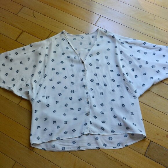 Designer Dolman Sleeve Top Blouse Size XS S - Picture 1 of 10